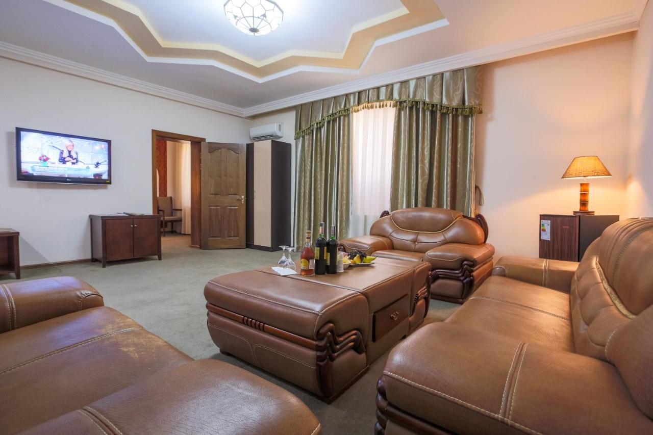Avicenna Hotel Buchara Zewnętrze zdjęcie