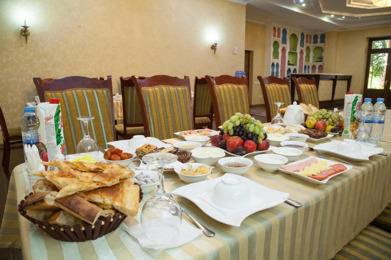 Avicenna Hotel Buchara Zewnętrze zdjęcie